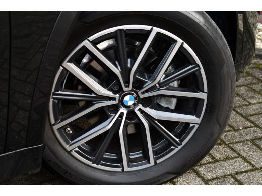 BMW X1 sDrive18i M-Sport Camera ACC-voorber Shadowline Adp-onderstel ActivLease financial lease