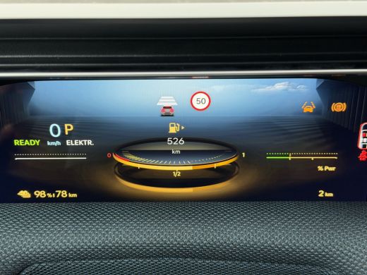 Citroën C5 Aircross 195pk Plug-in Hybrid Max (Elektrisch Schuifdak - Trekhaak - 20" - Stoelverwarming - Zwart dak - E... ActivLease financial lease