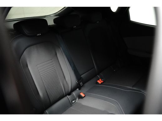 Ford Capri Extended Range 77 kwh | WINTERPACK | AGR STOELEN | 360&deg; CAMERA | ADAPTIVE CRUISE | PARK SENS V+A ... ActivLease financial lease