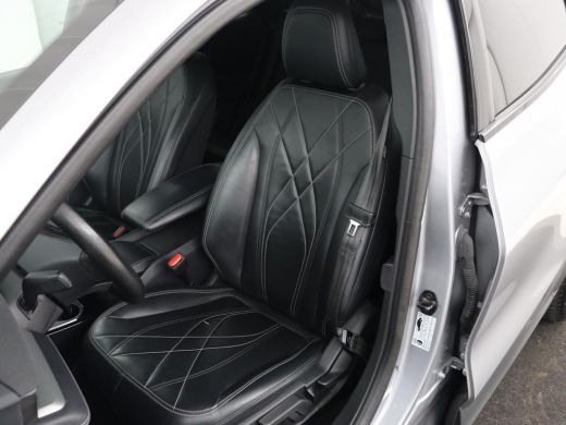 Ford Mustang Mach-E Mach-E RWD 75 kWh | SOH 94% | Leder | Stoelverwarming | Adaptive cruise | Camera | Carplay | Navi... ActivLease financial lease