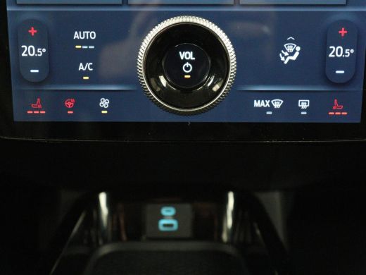 Ford Mustang Mach-E Mach-E RWD 75 kWh | SOH 94% | Leder | Stoelverwarming | Adaptive cruise | Camera | Carplay | Navi... ActivLease financial lease