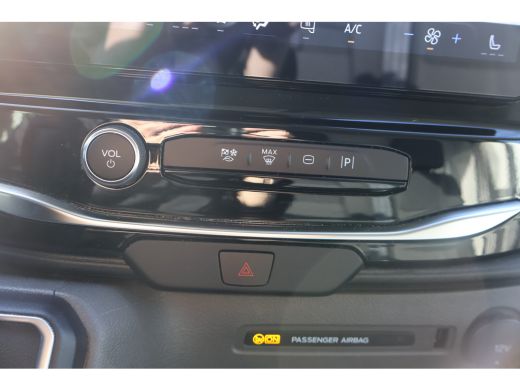 Ford Transit 2.0 TDCI 130pk L3 H2 Automaat ActivLease financial lease