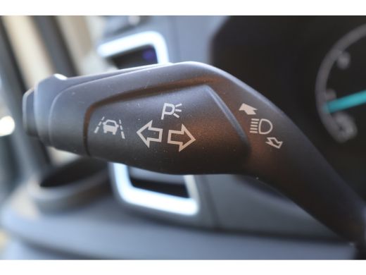 Ford Transit 2.0 TDCI 130pk L3 H2 Automaat ActivLease financial lease