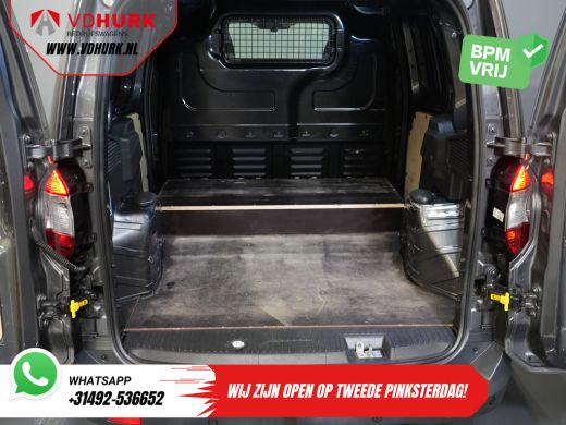 Ford Transit Courier 1.5 TDCI 100 pk Limited Stoelverw./ Voorruitverw./ Navi/ Carplay/ Camera/ Climate/ PDC/ LMV/ Crui... ActivLease financial lease