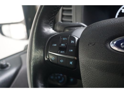 Ford Transit Custom 300 2.0 TDCI L2H1 Trend | Trekhaak | Achteruitrijcamera | Cruise control | Dodehoek detectie ActivLease financial lease