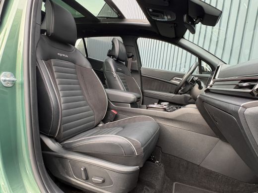 Kia Sportage 1.6 T-GDi Plug-in Hybrid AWD GT-PlusLine | Trekhaak afnb. | Pano | Harman/Kardon | 360 Camera | P... ActivLease financial lease