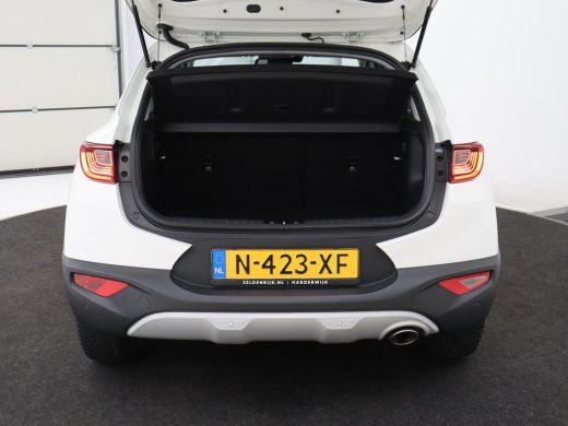 Kia Stonic 1.0 T-GDi MHEV DynamicPlusLine | Adaptive cruise | Carplay | Camera | Keyless | Climate control |... ActivLease financial lease