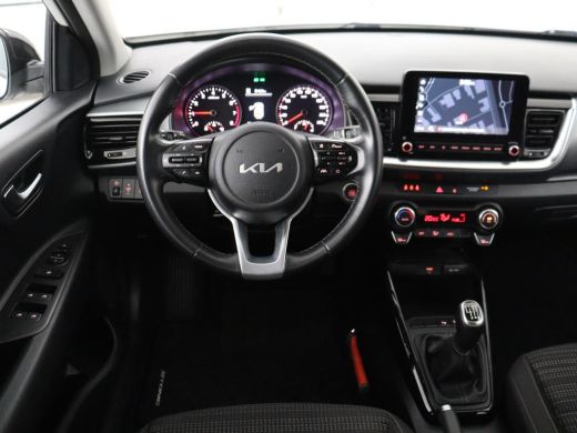 Kia Stonic 1.0 T-GDi MHEV DynamicPlusLine | Adaptive cruise | Carplay | Camera | Keyless | Climate control |... ActivLease financial lease