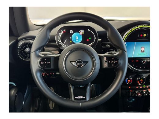Mini Cooper 1.5 Cooper John Cooper Works | Achterbank in delen neerklapbaar | Apple Carplay/Android Auto|tele... ActivLease financial lease
