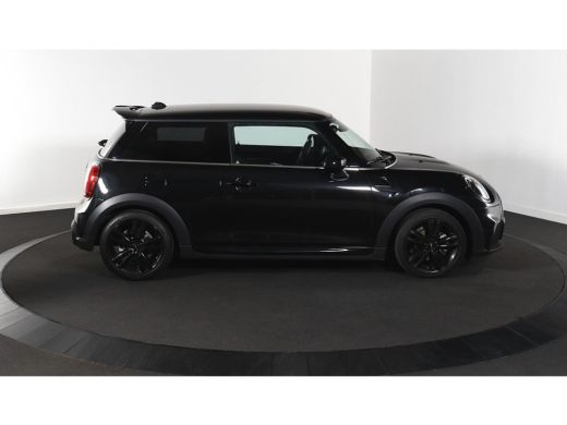 Mini Cooper 1.5 Cooper John Cooper Works | Achterbank in delen neerklapbaar | Apple Carplay/Android Auto|tele... ActivLease financial lease