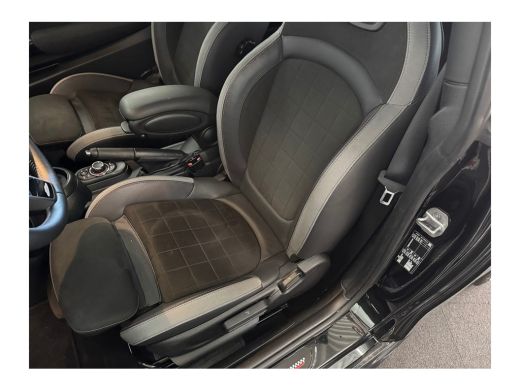 Mini Cooper 1.5 Cooper John Cooper Works | Achterbank in delen neerklapbaar | Apple Carplay/Android Auto|tele... ActivLease financial lease