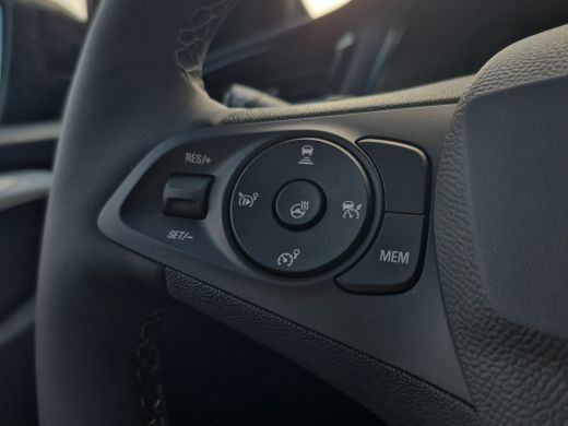 Opel Corsa 1.2 Turbo Hybrid GS Matrix LED | Stoelmassage | Stoel + Stuurverwarming | Full map navigatie | 8 ... ActivLease financial lease