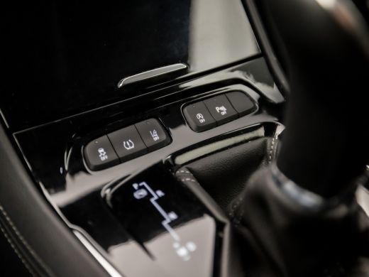 Opel Grandland X 1.2 Turbo Sport 131Pk Automaat (APPLE CARPLAY, GROOT NAVI, GETINT GLAS, LEDER, SPORTSTOELEN, TREK... ActivLease financial lease