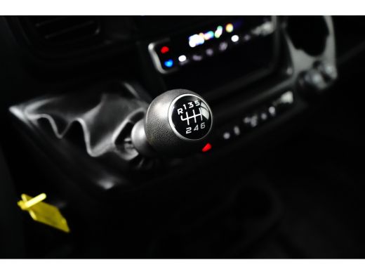 Opel Movano 2.2D 140 S&S L2H2 3.3t | Achteruitrijcamera | Airco | Cruise control ActivLease financial lease