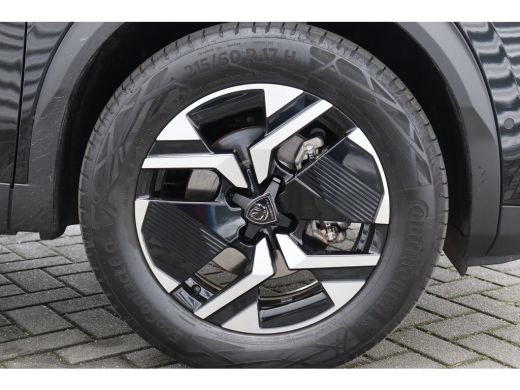 Peugeot 2008 1.2 HYBRID 136PK GT PACK AUTOMAAT / NAVI / LEDER / CLIMA / LED / PDC / 17" LMV / KEYLESS / CAMERA... ActivLease financial lease