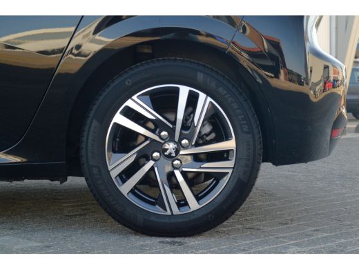 Peugeot 208 1.2 100PK Allure | Navigatie | Parkeersensoren | DAB | Apple Carplay / Android Auto | | Lichtmeta... ActivLease financial lease