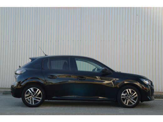 Peugeot 208 1.2 100PK Allure | Navigatie | Parkeersensoren | DAB | Apple Carplay / Android Auto | | Lichtmeta... ActivLease financial lease