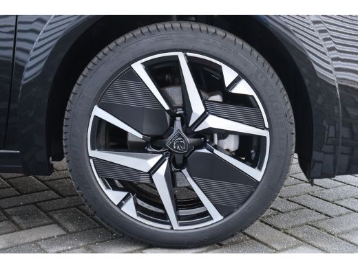 Peugeot 208 1.2 HYBRID 100PK GT PACK AUTOMAAT / NAVI / LEDER / CLIMA / PDC / 17" LMV / CAMERA / KEYLESS / CRU... ActivLease financial lease