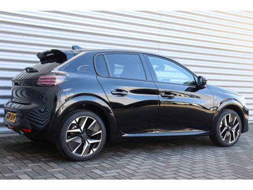 Peugeot 208 1.2 HYBRID 100PK GT PACK AUTOMAAT / NAVI / LEDER / CLIMA / PDC / 17" LMV / CAMERA / KEYLESS / CRU... ActivLease financial lease