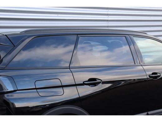 Peugeot 5008 1.2 HYBRID 136PK GT PACK AUTOMAAT / NAVI / CLIMA / PDC / 19" LMV / CAMERA / KEYLESS / PANO. DAK /... ActivLease financial lease