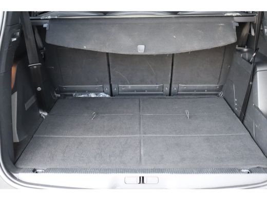 Peugeot 5008 1.2 PURETECH 130PK 7-ZITS GT PACK AUTOMAAT / NAVI / CLIMA / PDC / 19" LMV / CAMERA / KEYLESS / FU... ActivLease financial lease