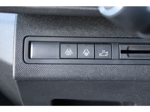 Peugeot 5008 1.2 PURETECH 130PK 7-ZITS GT PACK AUTOMAAT / NAVI / CLIMA / PDC / 19" LMV / CAMERA / KEYLESS / FU... ActivLease financial lease