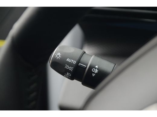 Peugeot e-308 Style | 8 jaar fabrieksgarantie of 160.000 kilometer op het accupakket | Autonomous Emergency Bra... ActivLease financial lease