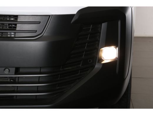 Peugeot e-Expert EV L2 75 kWh | Navi | Airco | Cruise | Betimmering | Camera | Parkeersensoren V+A | Dodehoeksenso... ActivLease financial lease