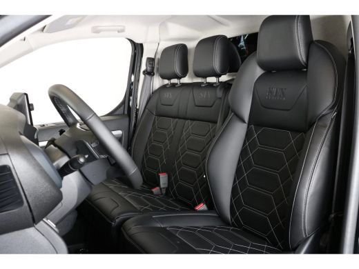 Peugeot e-Expert L3 STX Standaard - Electric | 2 zitplaatsen rechtsvoor | ECall: Peugeot Connect SOS & Assistance ... ActivLease financial lease