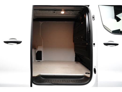 Peugeot Expert 2.0D L2 180PK Automaat Achteruitrijcamera | Betimmering | Stuurverwarming | Navigatie | Cruise co... ActivLease financial lease