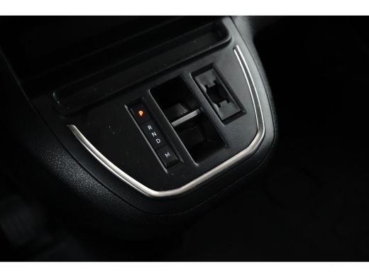 Peugeot Expert L2H1 180pk Automaat NAI | CAMERA | CRUISE | PDC ActivLease financial lease