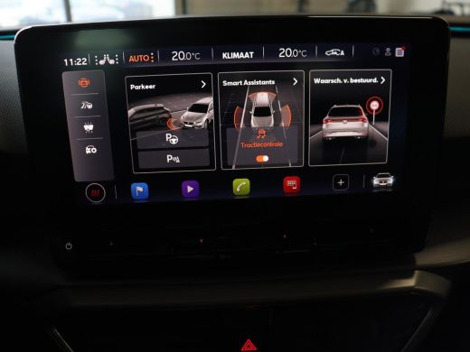 Seat Leon 1.5 eTSI FR Launch Edition | Stoelverwarming | Trekhaak | Adaptive cruise | Camera | Carplay | Sf... ActivLease financial lease