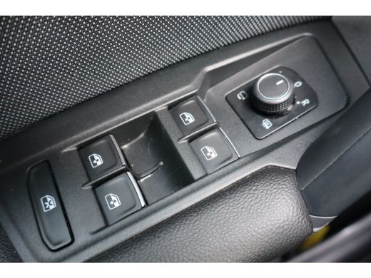 Seat Tarraco 1.5 TSI FR Business Intense 7p. 150PK | Achteruitrijcamera | Dodehoek detectie | Keyless entry ActivLease financial lease