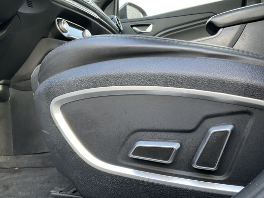 Seres 3 52kWh 1Eig 360&deg;Cam Stoelverw. Trekhaak Leer Virtual 1Eig ActivLease financial lease