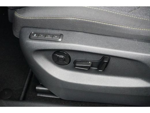 Skoda Kodiaq 1.5 TSI mHEV 110kW Selection 7 persoons | Achteruitrijcamera | Lichtmetalen velgen 18" | Matrix L... ActivLease financial lease