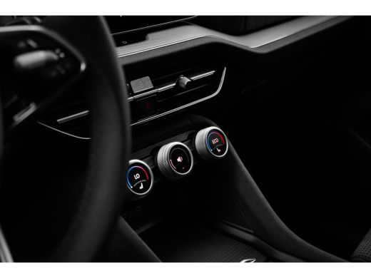 Skoda Kodiaq 1.5 TSI PHEV Sportline Business 204pk DSG/AUTO | Dodehoek detectie | Achteruitrijcamera | Trekhaa... ActivLease financial lease