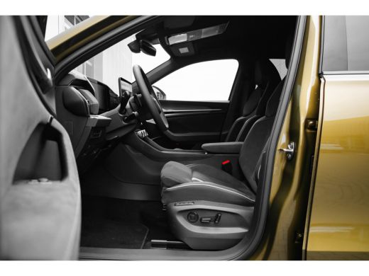 Skoda Kodiaq 1.5 TSI PHEV Sportline Business 204pk DSG/AUTO | Dodehoek detectie | Achteruitrijcamera | Trekhaa... ActivLease financial lease