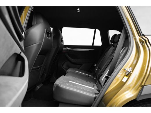 Skoda Kodiaq 1.5 TSI PHEV Sportline Business 204pk DSG/AUTO | Dodehoek detectie | Achteruitrijcamera | Trekhaa... ActivLease financial lease