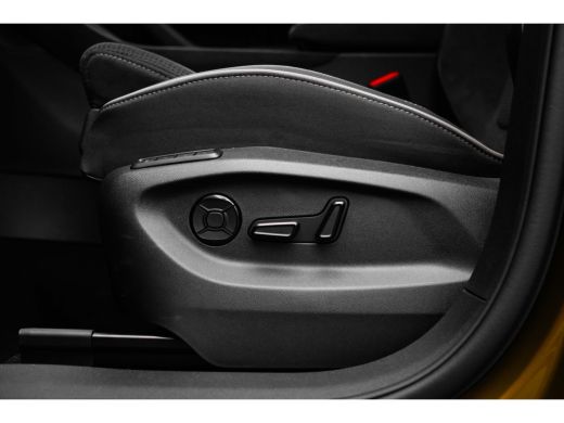 Skoda Kodiaq 1.5 TSI PHEV Sportline Business 204pk DSG/AUTO | Dodehoek detectie | Achteruitrijcamera | Trekhaa... ActivLease financial lease