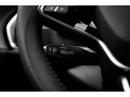 Skoda Kodiaq 1.5 TSI PHEV Sportline Business 204pk DSG/AUTO | Dodehoek detectie | Achteruitrijcamera | Trekhaa... ActivLease financial lease