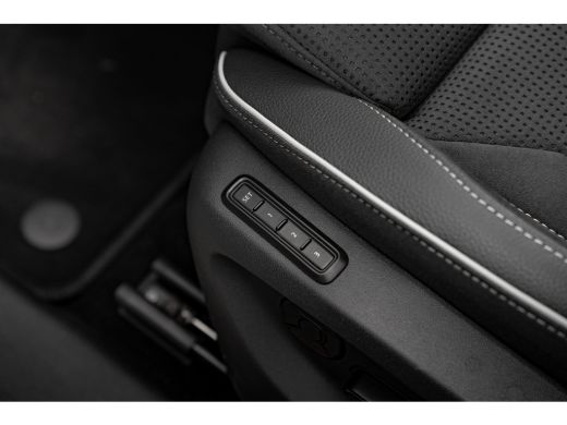Skoda Kodiaq Sportline Business Exclusief &euro;4000 inruilvoordeel | Prijs inclusief inruilvoordeel is &euro;55.090 | A... ActivLease financial lease