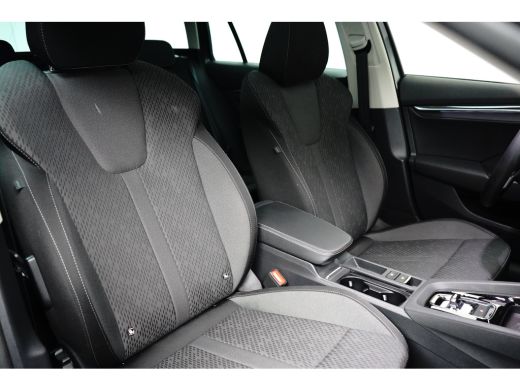Skoda Octavia Combi 1.4 TSI iV PHEV 204PK DSG-6 Business Edition | TREKHAAK | PANORAMADAK | ELEKTR. A. KLEP | N... ActivLease financial lease