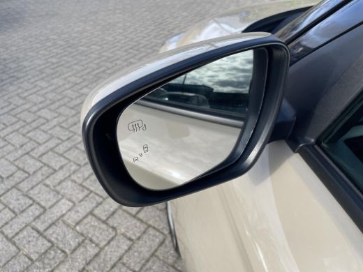 Suzuki Swift 1.2 Select Smart Hybrid | Automaat | Carplay | Stoelverwarming | ActivLease financial lease