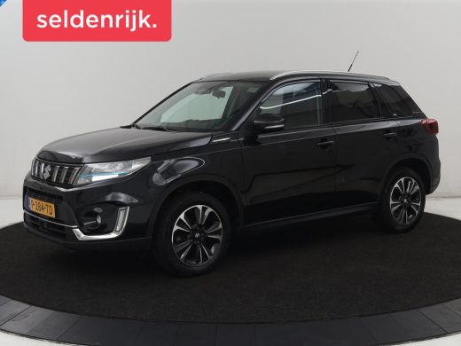 Suzuki Vitara 1.5 Hybrid Style | Trekhaak | Stoelverwarming | Adaptive cruise | Camera | Carplay | Leder/Alcant...