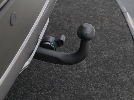 Suzuki Vitara 1.5 Hybrid Style | Trekhaak | Stoelverwarming | Adaptive cruise | Camera | Carplay | Leder/Alcant... ActivLease financial lease