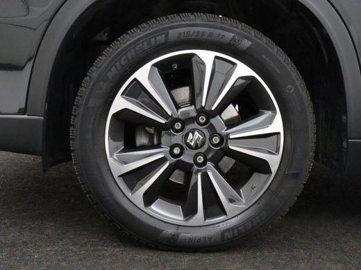 Suzuki Vitara 1.5 Hybrid Style | Trekhaak | Stoelverwarming | Adaptive cruise | Camera | Carplay | Leder/Alcant... ActivLease financial lease