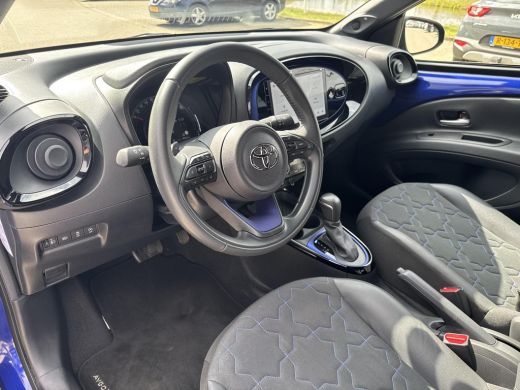 Toyota Aygo 1.0 VVT-i S-CVT Envy tot 10 jr Fabrieksgarantie | Navigatie | Achteruitrijcamera | Trekhaak ActivLease financial lease