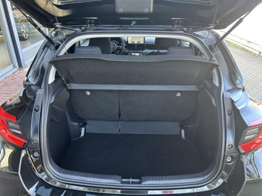 Toyota Yaris 1.5 Hybrid 115 Dynamic ActivLease financial lease