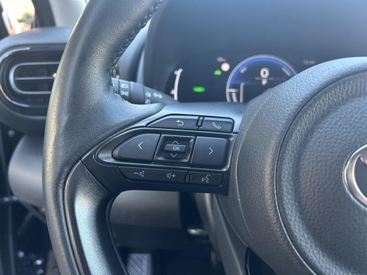 Toyota Yaris 1.5 Hybrid 115 Dynamic ActivLease financial lease