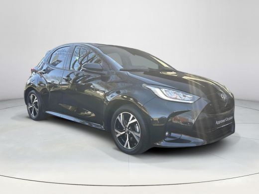 Toyota Yaris 1.5 Hybrid 115 Dynamic ActivLease financial lease